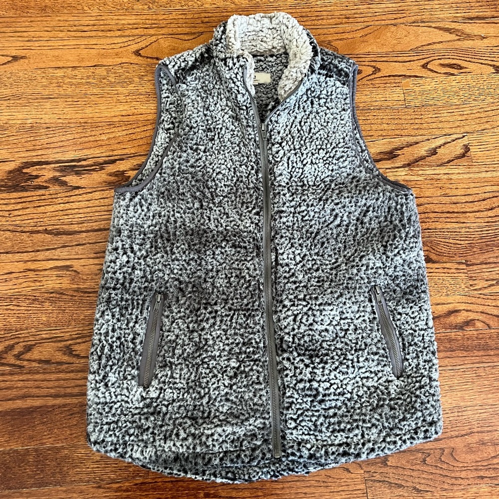 Thread & Supply Sherpa Vest